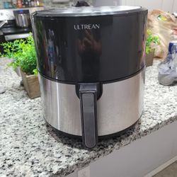ULTREAN AIR FRYER 8QT 