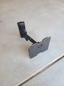 Tv Wall Mount (Adjustable Arm)