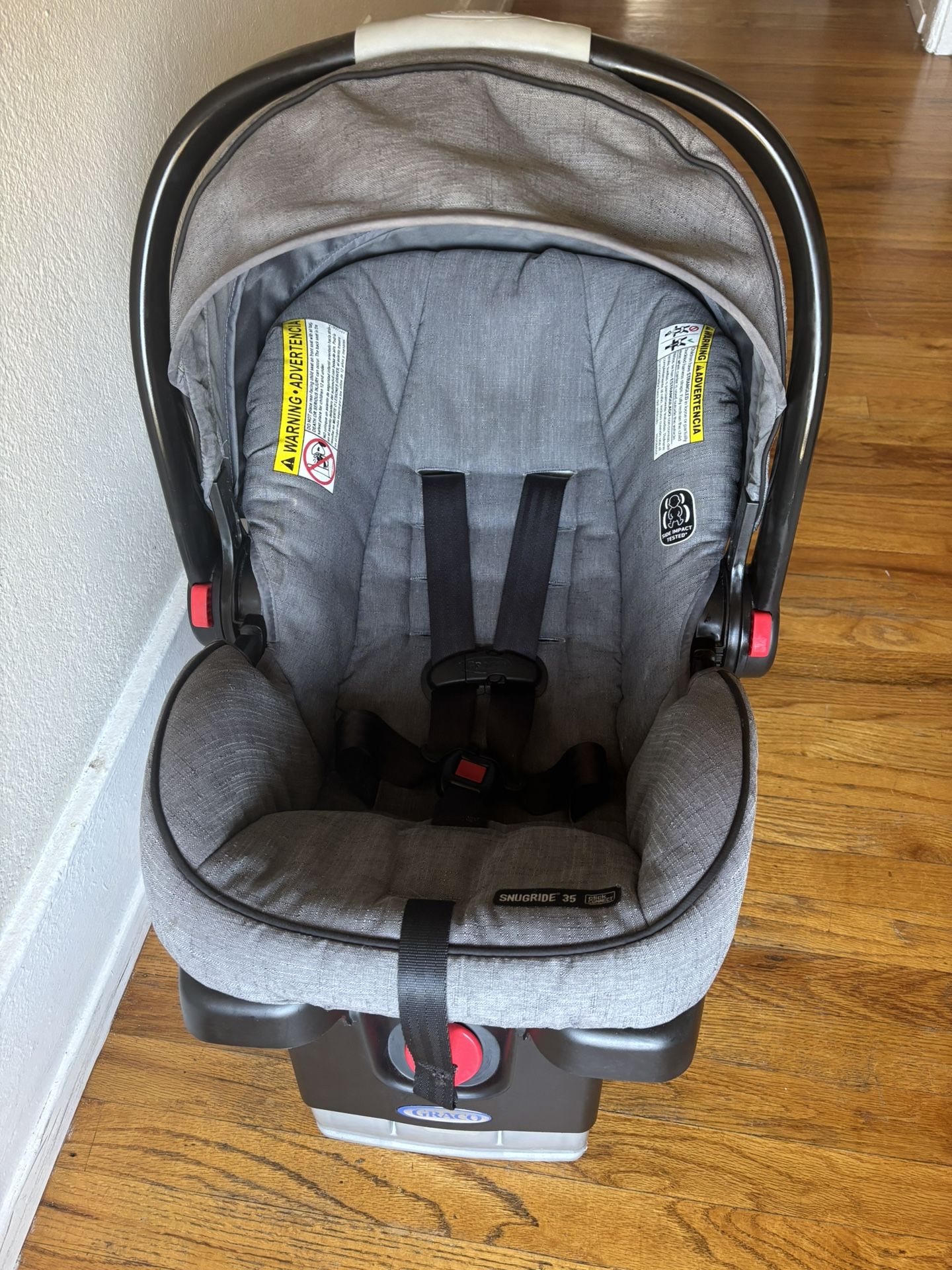 Graco Baby Car seat
