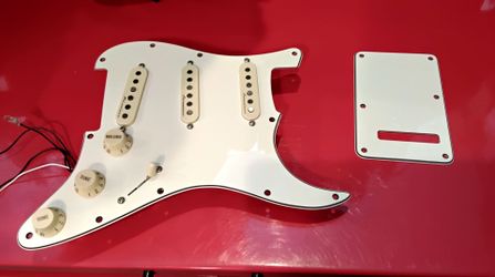 Fender Player Plus  Strat Loaded Pickguard new take-off