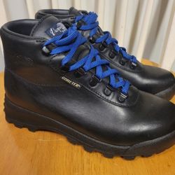 VASQUE SUNDOWNER GTX MEN'S WATERPROOF BLACK HIKING GORE-TEX BOOTS Sz 7 / Womens Sz 9