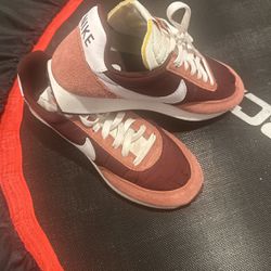 Nike Shoe 