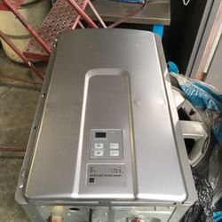 Rinnai Tankless Water Heater