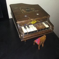 Grand Piano Toy 