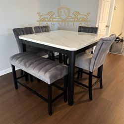 Brand New Dining Set Table And Chairs 