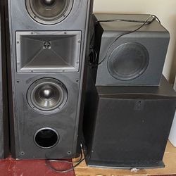 7.1 channel sound system Klipsch 