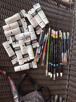 Paint brushes/ acrylic paint  75% off