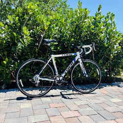 Trek 1.2 Alpha Aluminum Road Bike – Carbon Fork – Size 54cm – Tuned & Ready!