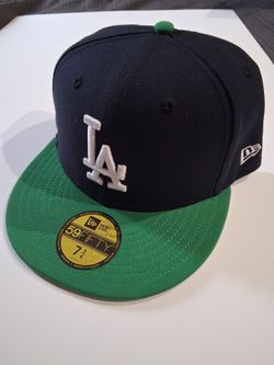 MLB New Era 59fifty La Dodgers Navy Blue with a light Green Brim white logo Grey under brim Fitted Hat 7 3/4 $35