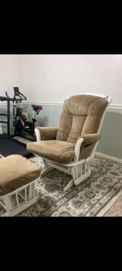 Glider and Ottoman Set