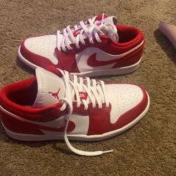 Air Jordan 1 Low Gym Red 