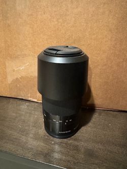 Sony 55-210mm f/4.5-6.3 E-Mount Zoom Lens