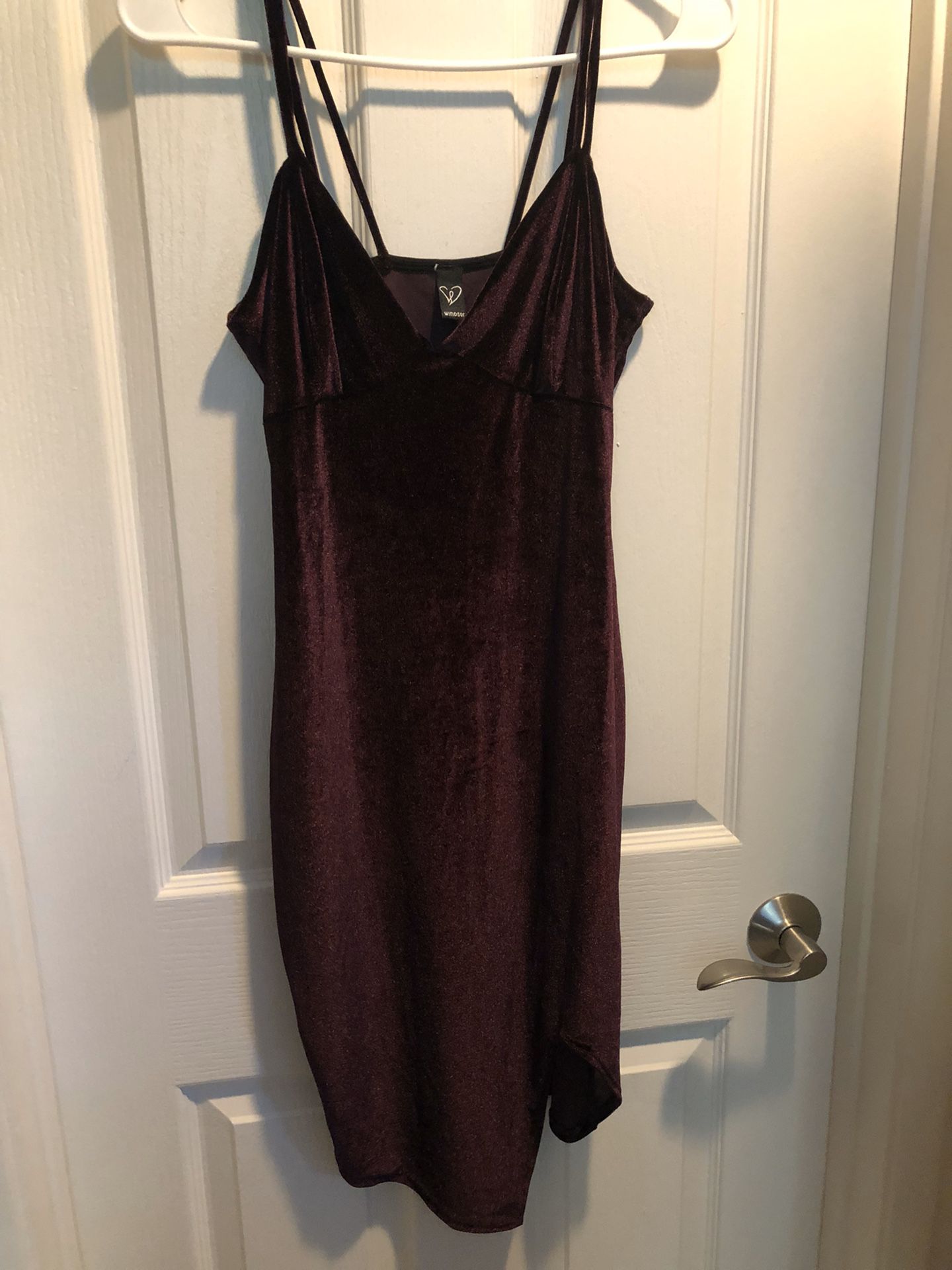 Burgundy Velvet dress in Size M