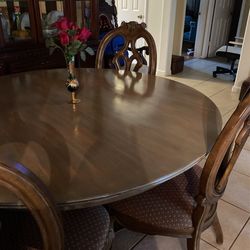 Round Table 6 Seats Real Wood 