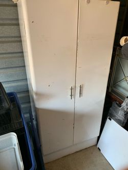 Metal cabinet