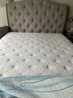 Mattress $200 For Sale 