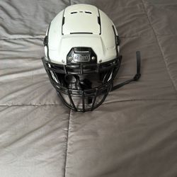 F7 football Helmet