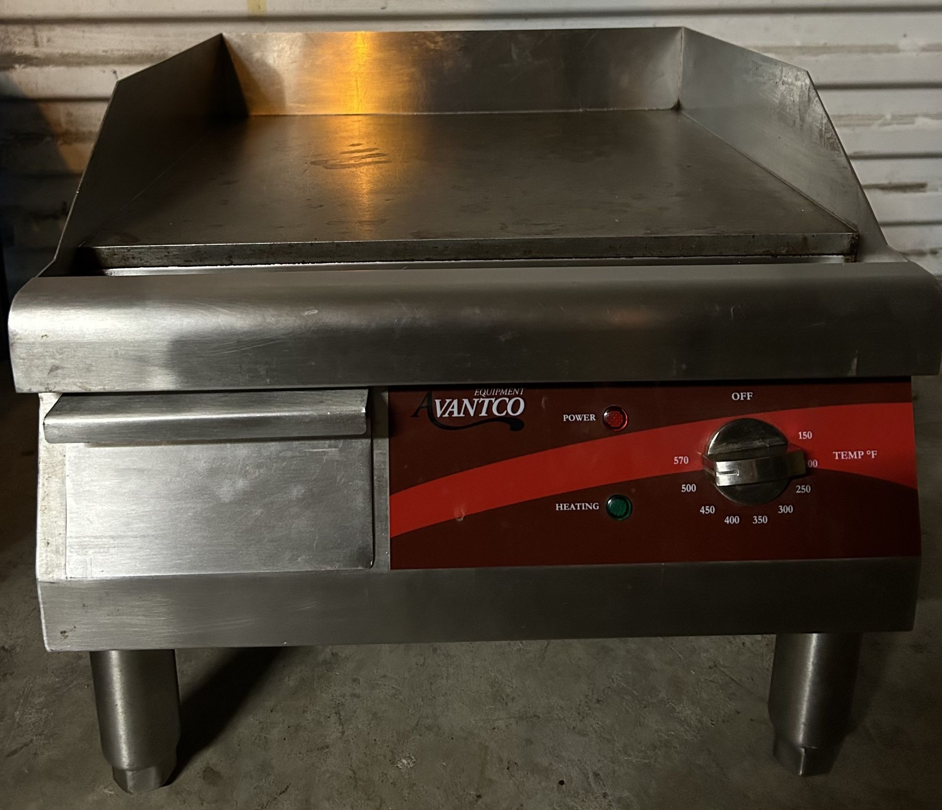 Avantco Flat Grill