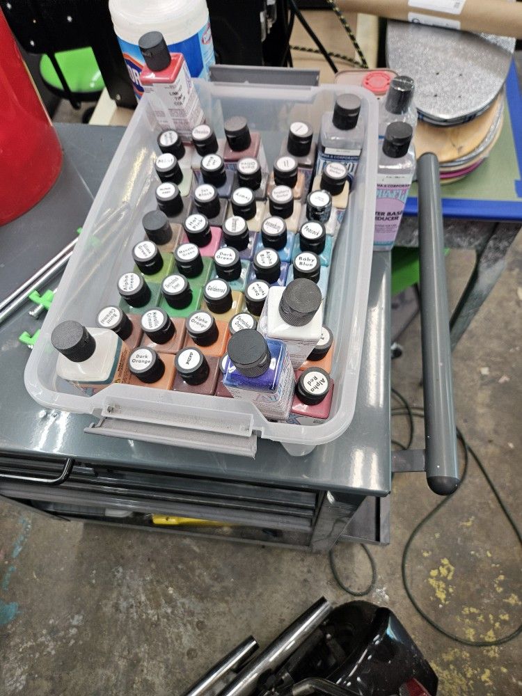 Alphaflex Leather And Fabric Paint With Extras