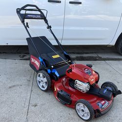 Toro Recycler 22” Power Reverse  Lawn Mower Powered by a Briggs & Stratton 163cc 7.25  Series Engine