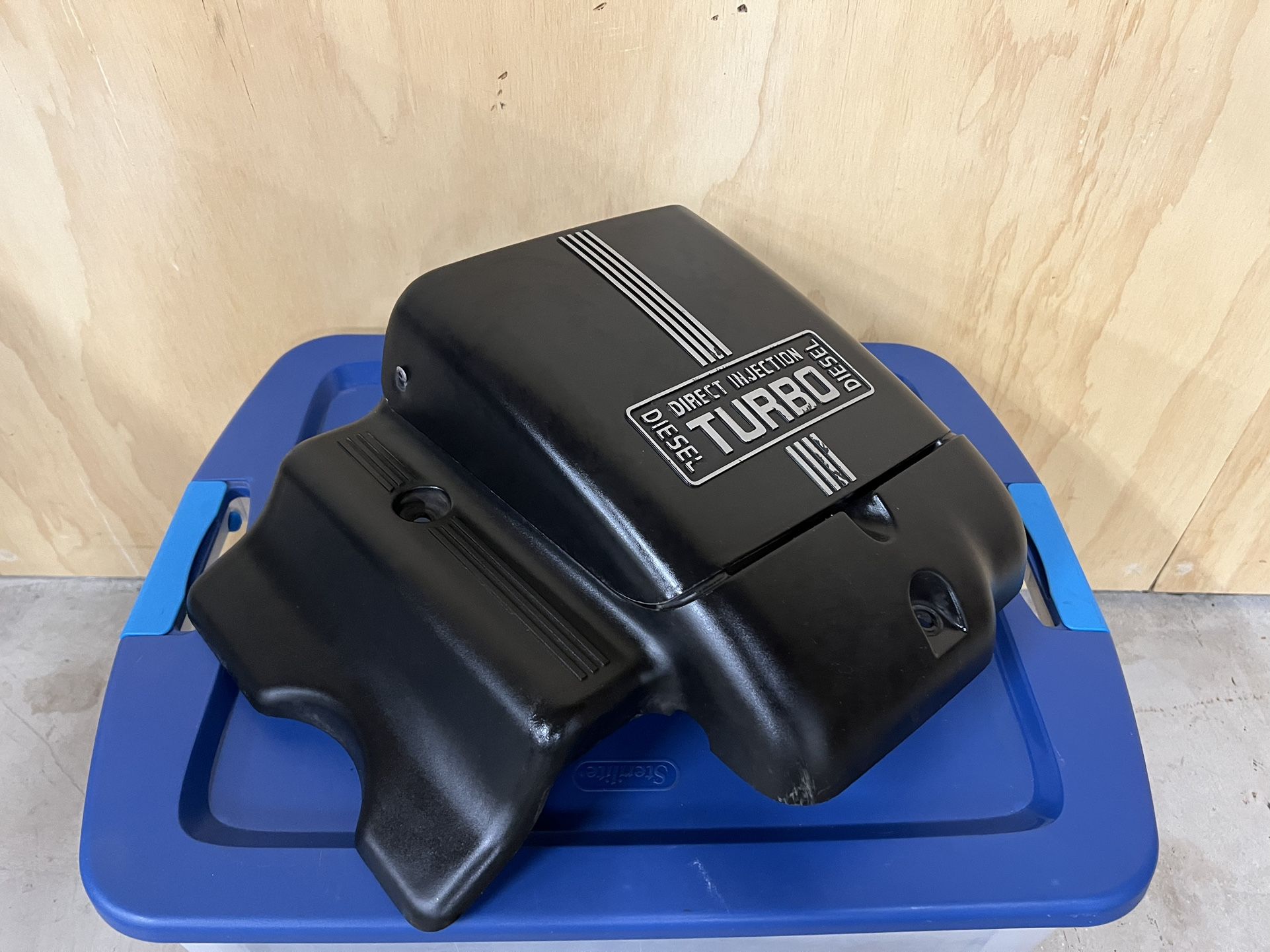 Ford Powerstroke 7.3 Turbo Diesel Engine Cover. F-250 F-350 OBS