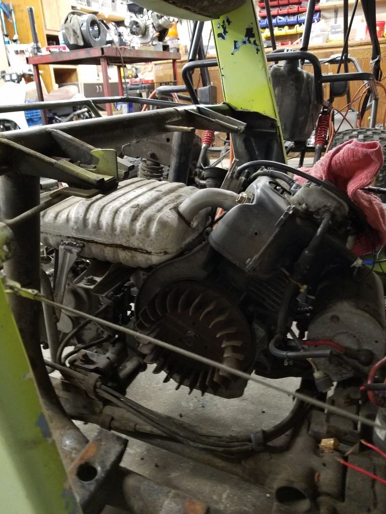 Yamaha golf gas golf cart engine for Sale in Zephyrhills, FL OfferUp