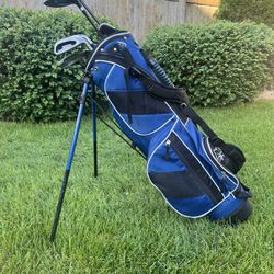 Youth golf club set with bag