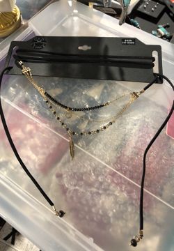 NWT Choker