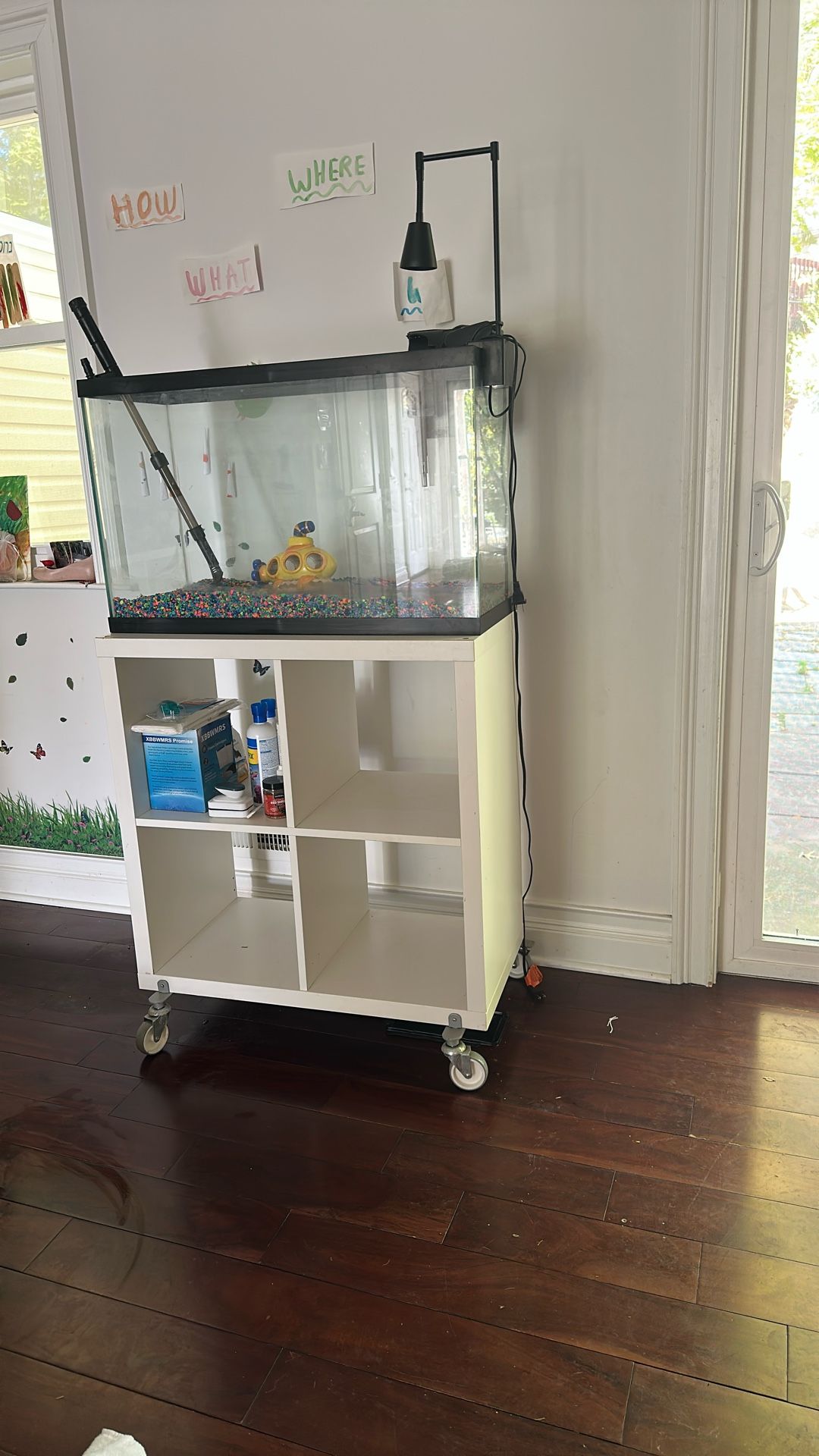Great Fish Tank With Cubby On Wheels.