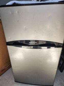 2 door stainless steel front mini fridge