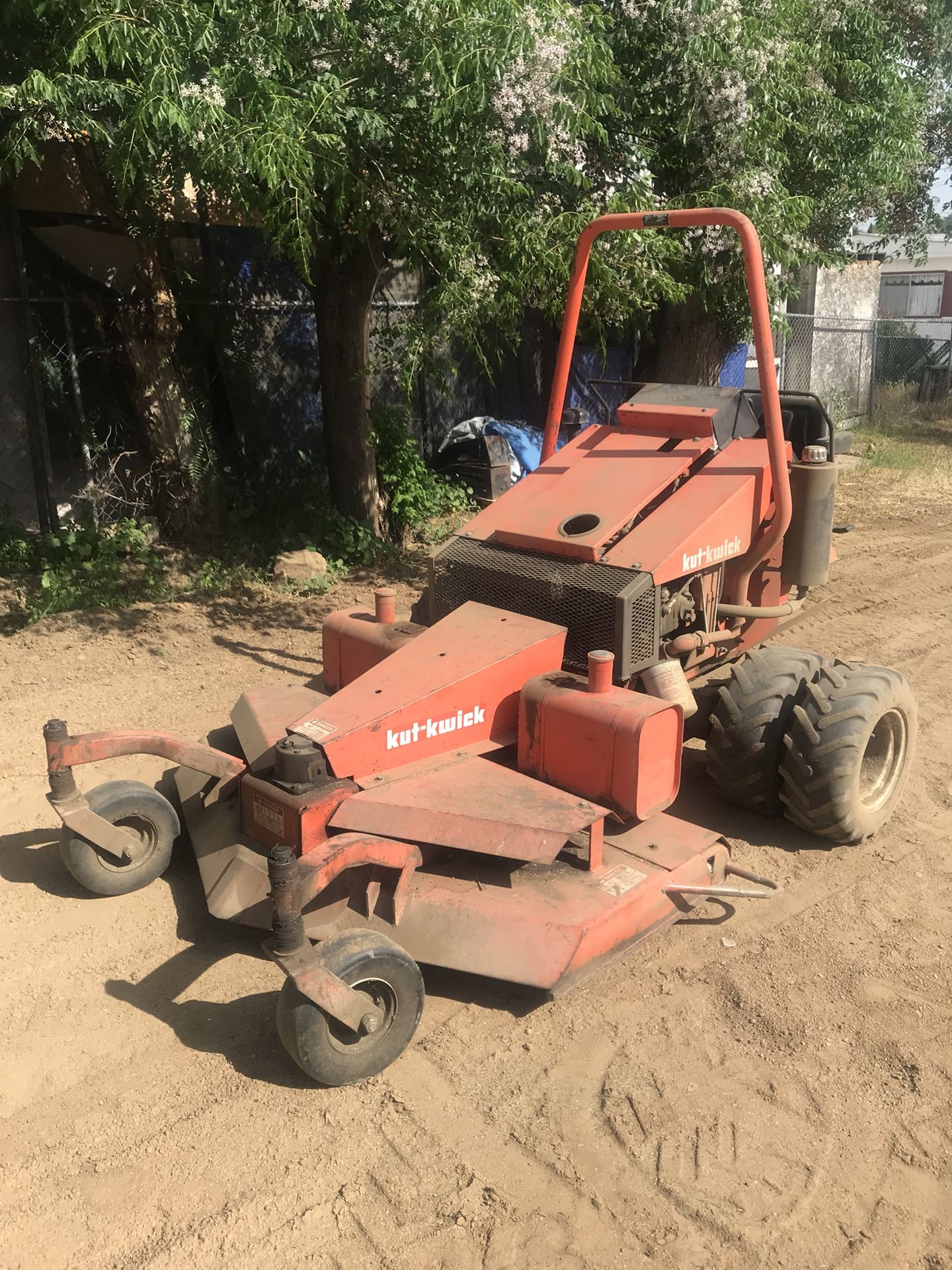 Slope lawnmower kut kwick
