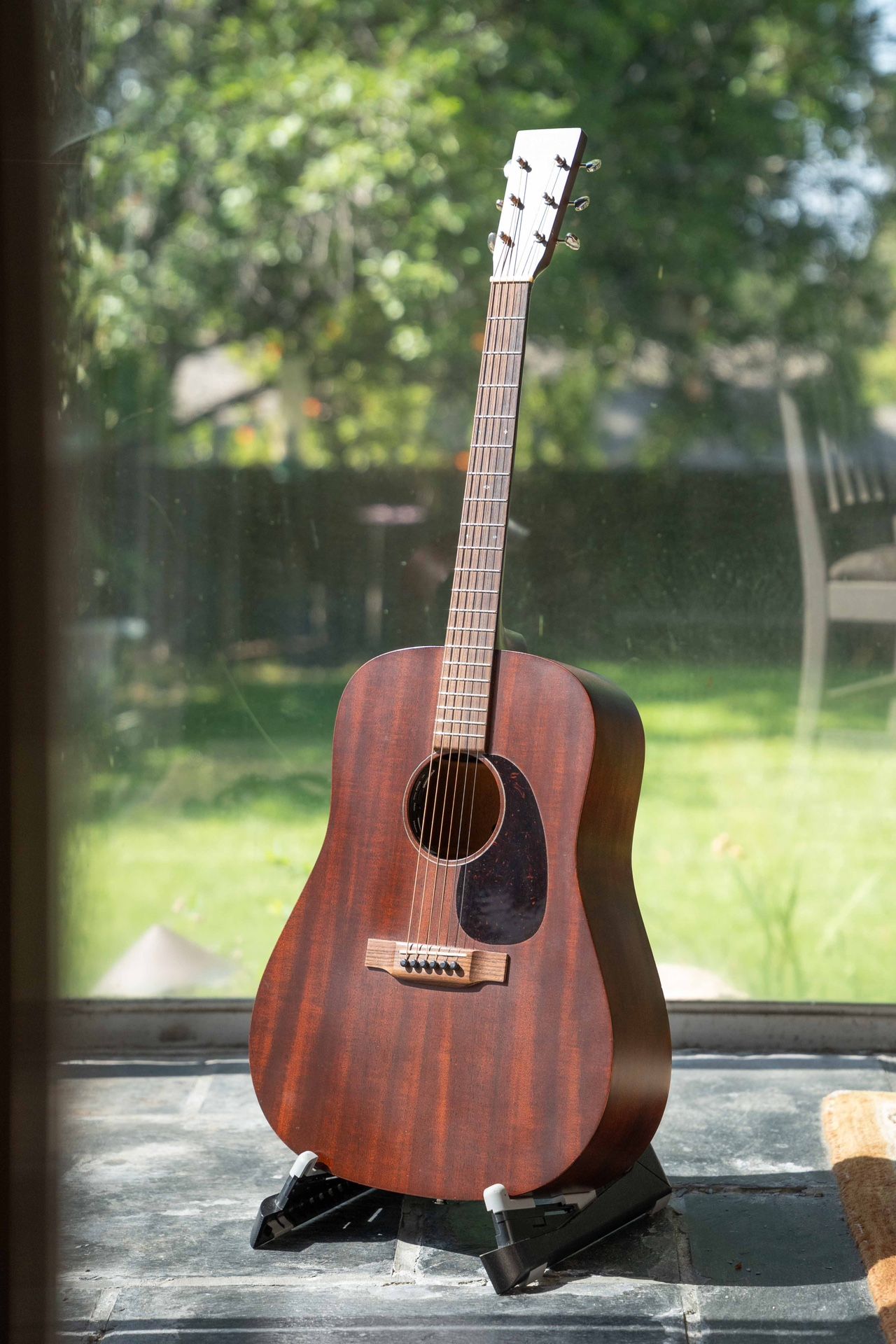 Martin D-15M Acoustic / Electric 