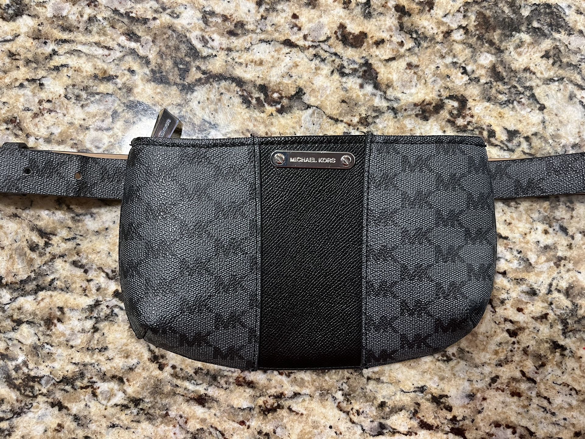 Fanny Pack