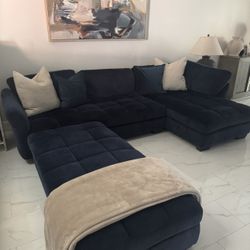 Elegant 3-Piece Indigo Sectional Couch!