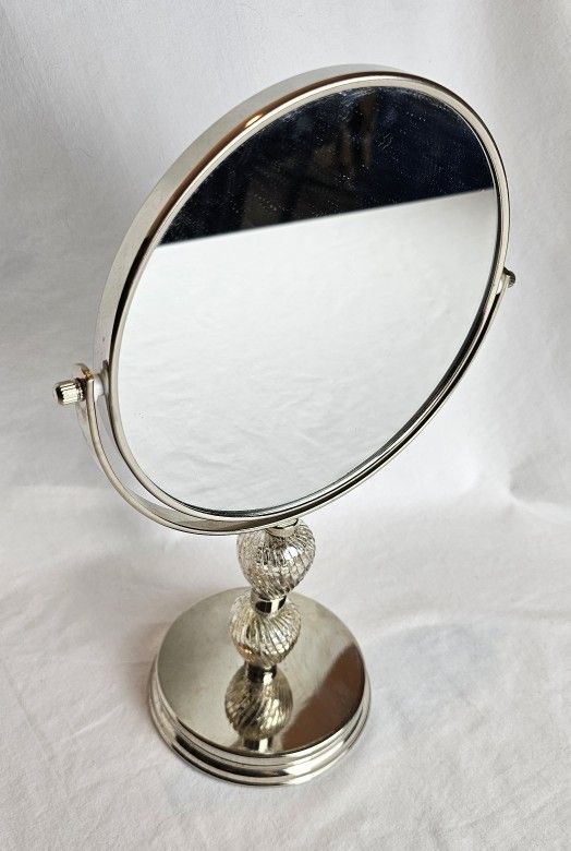 Makeup Mirror Sophia from BBB