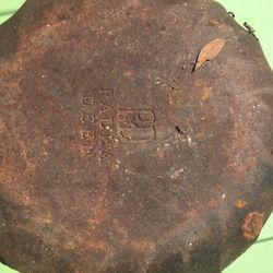  Vintage cast-iron pan only $35