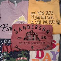 Ladies Size Small T-shirts, 5 Total 