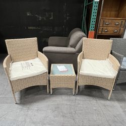 Patio Furniture Outdoor Chairs With Table