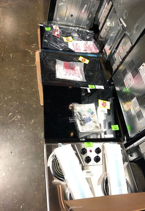 $$$Brand New Electric Cooktops$$$  5 3