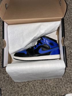Jordan 1 Blue And Black Size 3 Youth 
