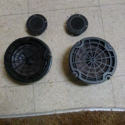 Bose 51/4 Inch Cut Out ..2 Inch Tweeters