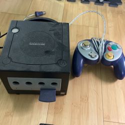 Gamecube Console + Controller