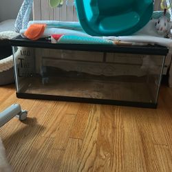 25 Gallon Reptile/fish Tank Like New