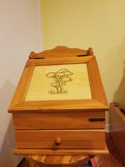 jewelry And Cosmetic Chest with mirror