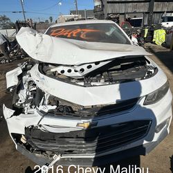 2016 Chevy Malibu for parts only!