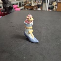 Vintage Hallmark 2002 Keepsake Miniature Porcelain Shoe W/Latch Sculpted By Joanne Eschrich #3 In The Fasion Afoot Series 3"H X 2"L