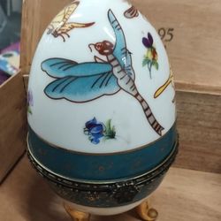 Vintage Porcelain Egg Box Made In China