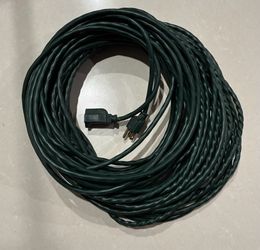 Extension cord 100ft