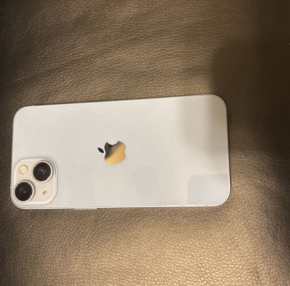 iPhone 14 *UNLOCKED FOR ALL CARRIERS*