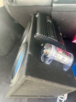 2 12" speakers amp and compacitor